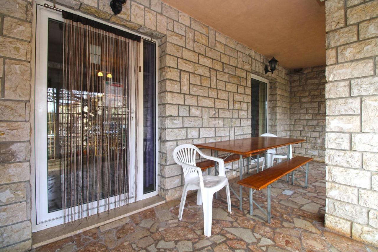 Apartments Matilda 1954 Fažana Exterior foto